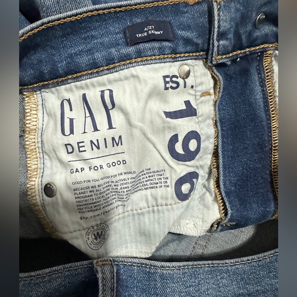 GAP Women's Skinny Jeans in Deep Blue NWOT - Picture 6 of 6